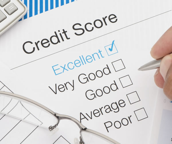 Free comprehensive credit reports can be obtained by using the links below https://mytransunion.co.za/ http://www.experian.co.za/ http://www.compuscan.co.za/my-credit-report You can also get credit reports from Checkers/Shoprite at R59.00 (you need your id and proof of address).